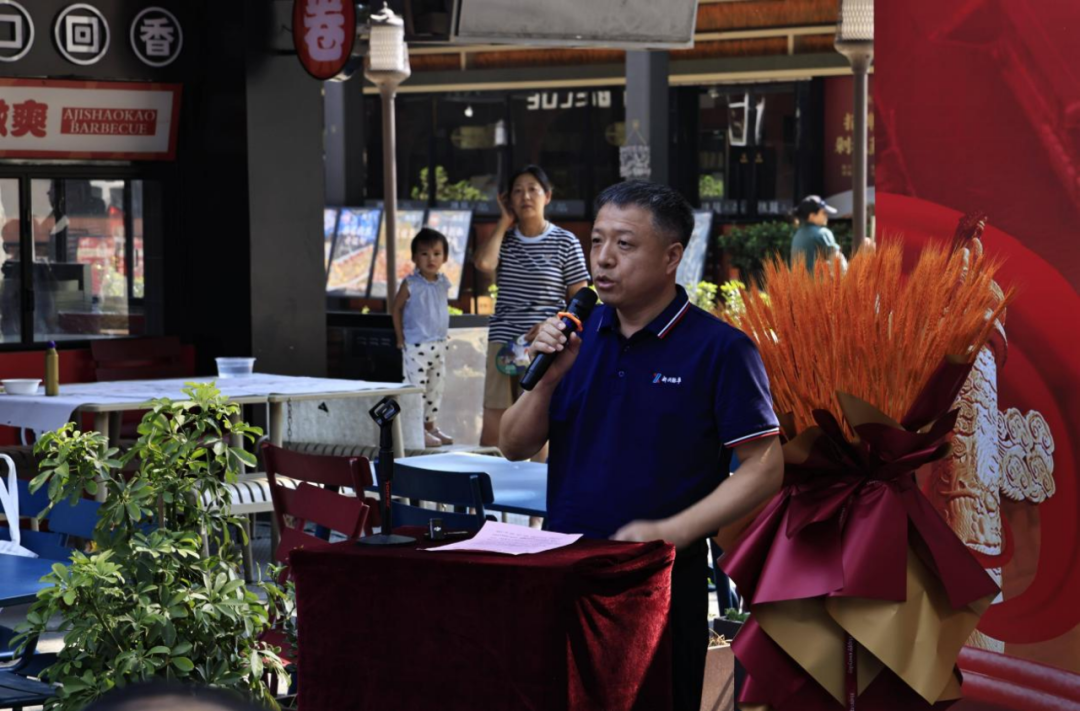 “翰墨铸军魂·蓄力谱华章”第四届书画展暨工业印记展在际华3511文创科技园开幕